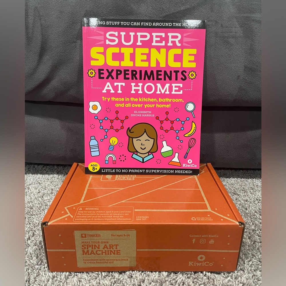 KiwiCo Tinker Crate SPIN ART MACHINE